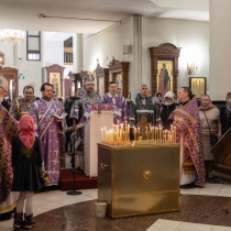 В день общенационального траура епископ Феодосий Ноябрьский совершил панихиду