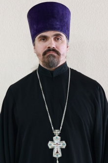 Иерей Андрей Кряклин