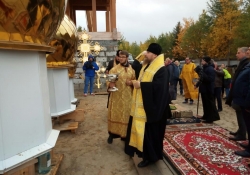 Освящение куполов и крестов для храма в пгт. Уренгой