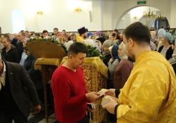 Божесвенная литургия в Богоявленском храме. Новый Уренгой