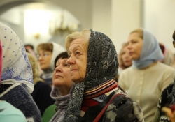 Божесвенная литургия в Богоявленском храме. Новый Уренгой