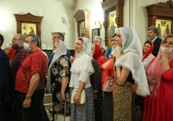 10-летие Салехардской епархии, Всенощное бдение в храме Архистратига Михаила, г. Ноябрьск