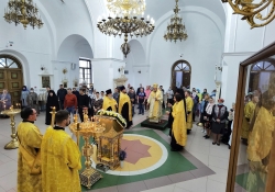 Всенощное бдение в Петропавловском храме, престольный праздник