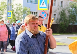 Престольный праздник, Божественная литургия и крестный ход