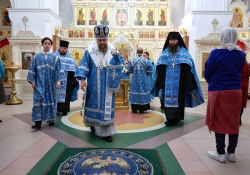 Рождество Пресвятой Богородицы, всенощное бдение в Петропавловском храме