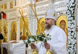 Божественная литургия в Петропавловском храме. Рождество Христово 