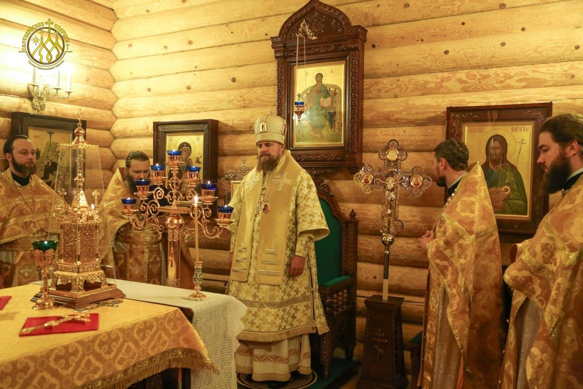 Центр нравственного и духовного воспитания ноябрьск. Ноябрьск духовно нравственный центр. Храм цднв ноябрьск. Центр духовного воспитания ноябрьск. Центр духовно-нравственного воспитания ноябрьск.