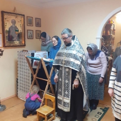 Богослужение в районе Лимбяяха
