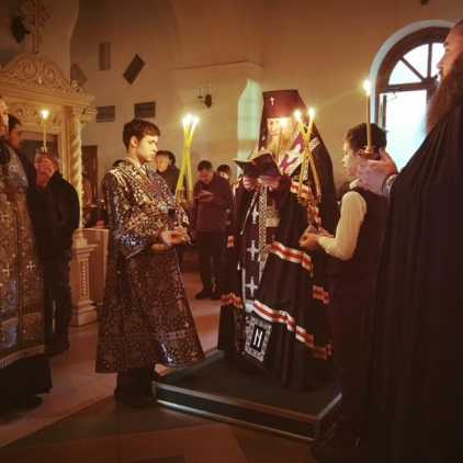 Архиерейское служение в Петропавловском храме. Чтение Покаянного канона