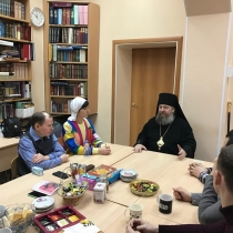 Владыка Феодосий пришел на воскресную встречу православной молодежи города Ноябрьск