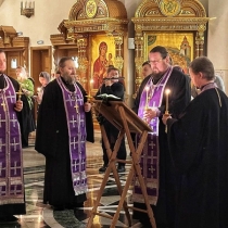 Великий покаянный канон в Покровском храме Кафедрального комплекса