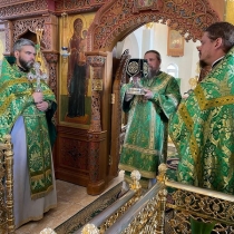 Архиерейское богослужение в неделю ваий в Новом Уренгое