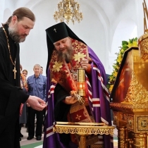 Встреча Благодатного огня в окружной столице