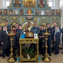 Сотрудники УФСИН посетили храм Рождества Богородицы п. Харп