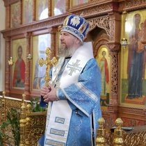 Епископ Феодосий совершил литургию на архиерейском подворье