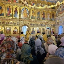 Архиерейское служение в Неделю 30-ю по Пятидесятнице в Богоявленском храме