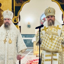 Архипастырский визит в Ноябрьск. Литургия в Архангельском храме