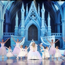 "Снежная королева" на сцене Ямальской филармонии