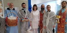 Пасхальные поздравления в новоуренгойской городской больнице.