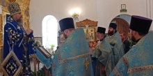 Архиерейское богослужение в Богоявленском соборе Нового Уренгоя