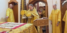 Воскресная Божественная литургия в новоуренгойском храме преподобного Серафима Саровского