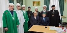 Епископ Феодосий на юбилее Ноябрьской мечети