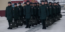 В Ноябрьске проводили первую группу ямальских призывников в 2024 году 