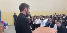 Представители религиозных конфессий г. Муравленко провели беседу с учащимися 8-9 классов
