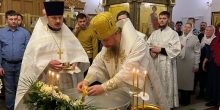 Архиерейское богослужение в день Богоявления. Престольный праздник в Новом Уренгое