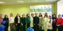 Встреча священнослужителя с беременными мамами