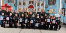 В преддверии Дня Победы казаки Коротчаева наградили отличившихся кадетов клуба "Ермак"