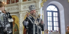 Архиепископ Николай совершил чинопоследование Погребения